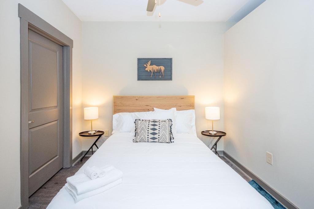 Urban 1Br In Uptown Area With Gym And Balcony Apartment Charlotte Bagian luar foto