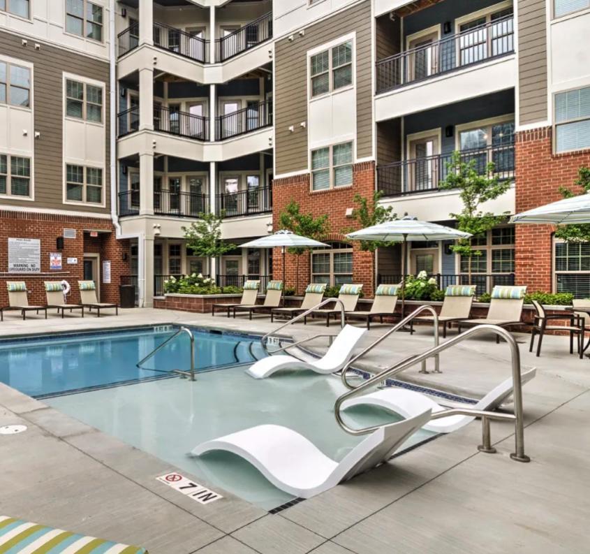 Urban 1Br In Uptown Area With Gym And Balcony Apartment Charlotte Bagian luar foto
